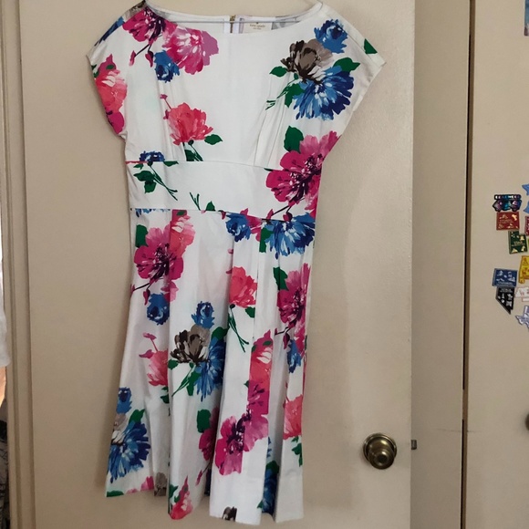 Kate Spade Floral Dress with Pockets (size 8) - Picture 1 of 8